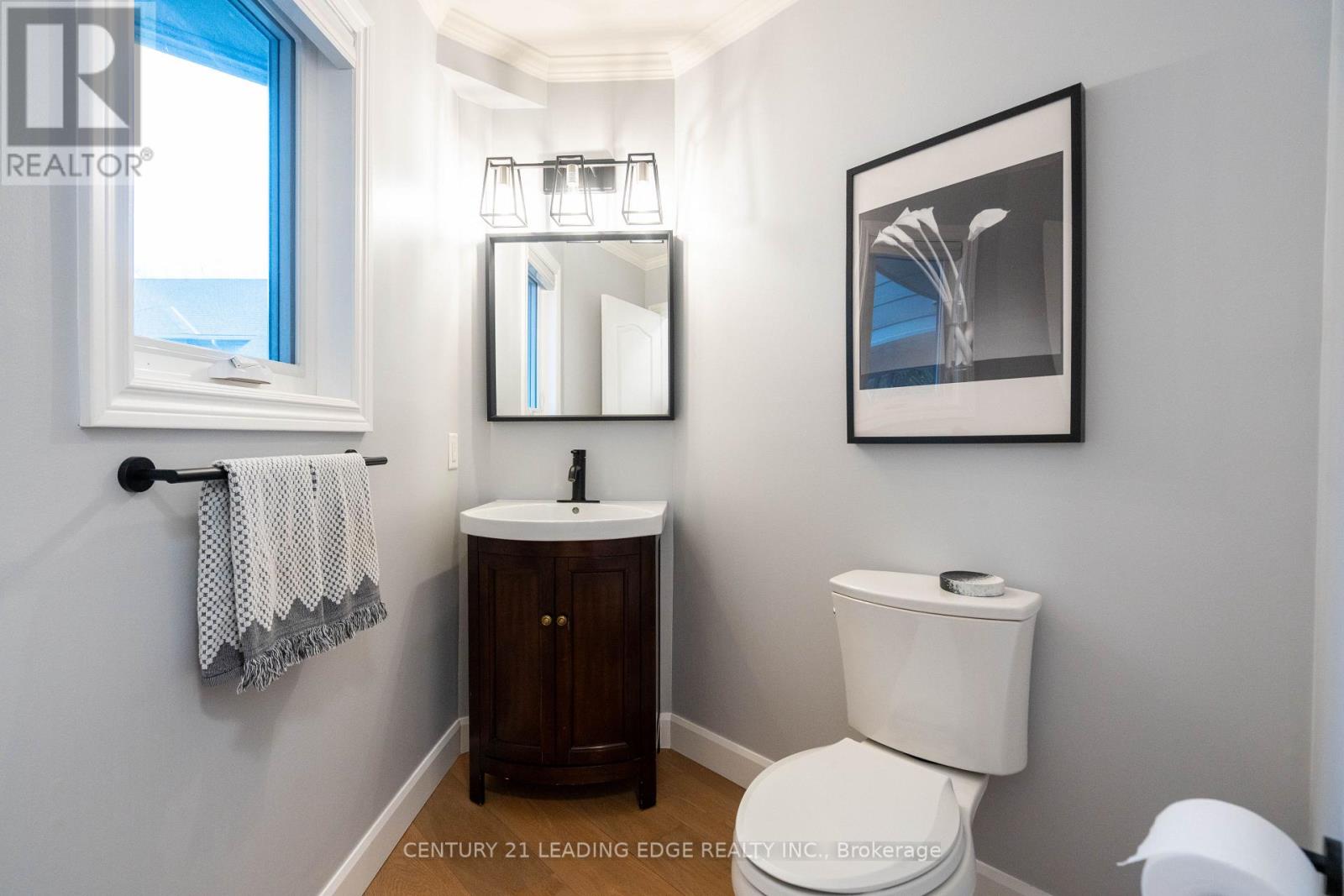 9 - 9 Davy Point Circle, Georgina, Ontario  L4P 3H2 - Photo 13 - N12944806