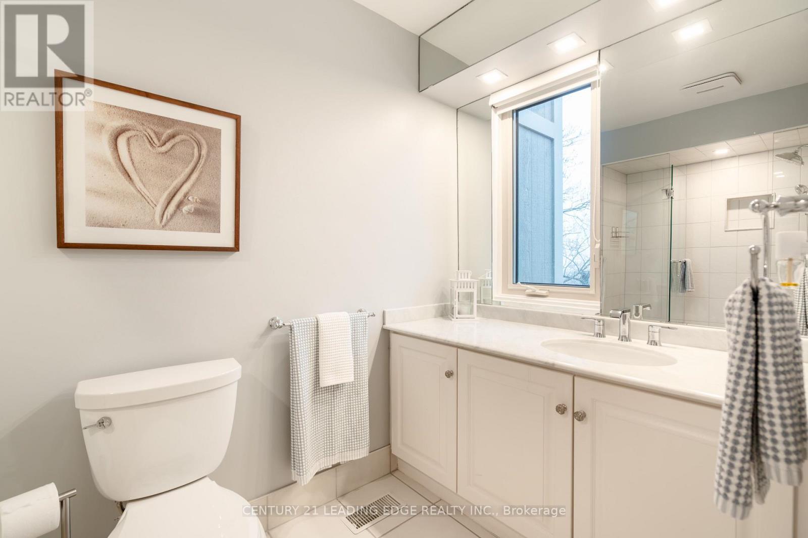 9 - 9 Davy Point Circle, Georgina, Ontario  L4P 3H2 - Photo 22 - N12944806