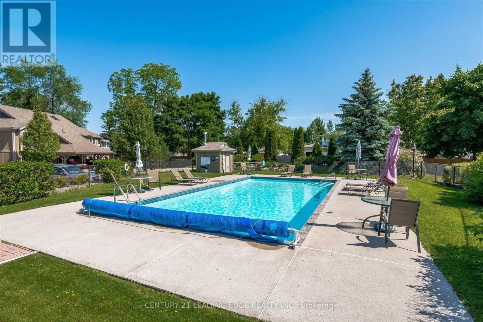 9 - 9 Davy Point Circle, Georgina, Ontario  L4P 3H2 - Photo 33 - N12944806