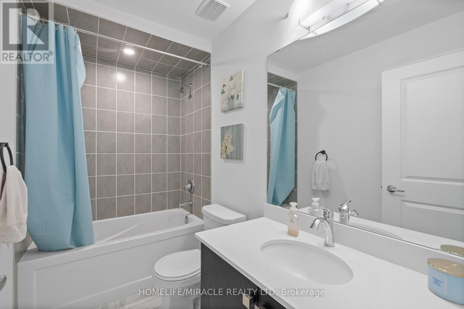 57 Ferragine Crescent, Bradford West Gwillimbury, Ontario  L3Z 4K2 - Photo 29 - N12944860