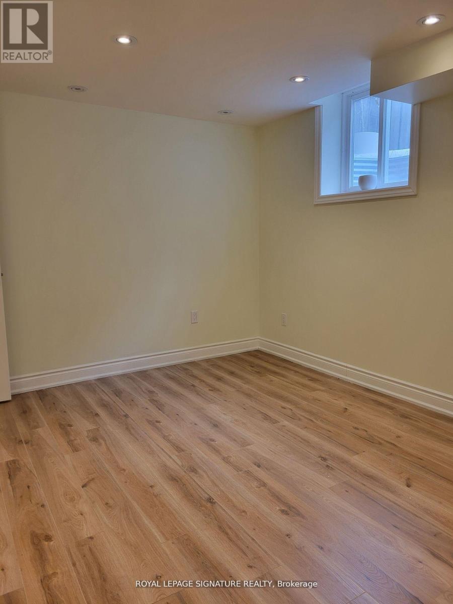 Lower - 42 Ambleside Crescent, Markham, Ontario  L3R 7T2 - Photo 11 - N12944870