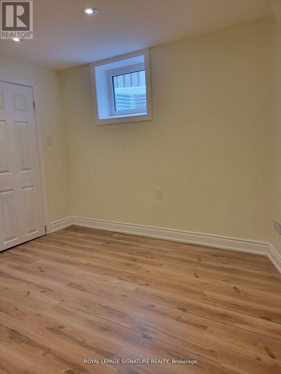 Lower - 42 Ambleside Crescent, Markham, Ontario  L3R 7T2 - Photo 13 - N12944870