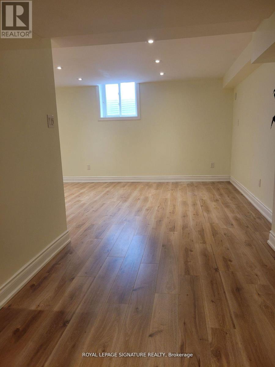 Lower - 42 Ambleside Crescent, Markham, Ontario  L3R 7T2 - Photo 5 - N12944870