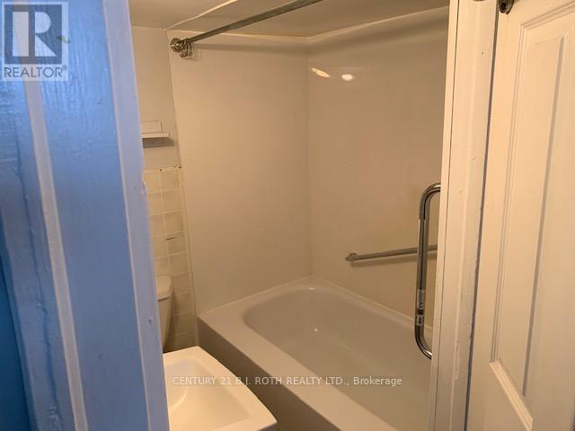 156 Dunlop Street W, Barrie, Ontario  L4N 1B2 - Photo 21 - S12944718