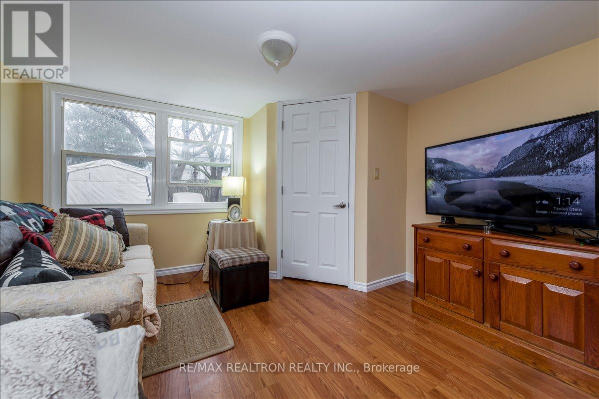 86 John Street, Barrie, Ontario  L4N 2K5 - Photo 14 - S12944762