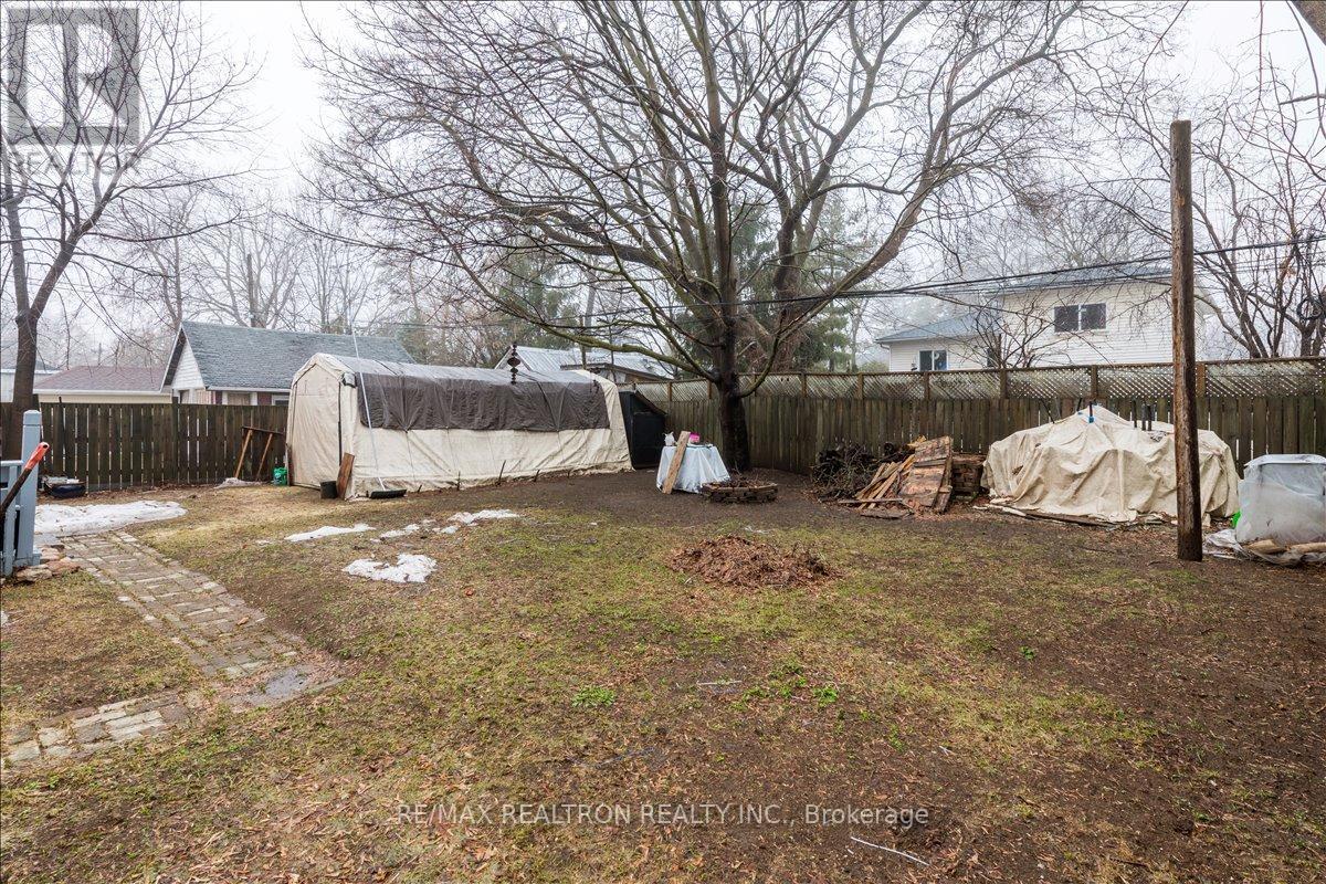 86 John Street, Barrie, Ontario  L4N 2K5 - Photo 17 - S12944762