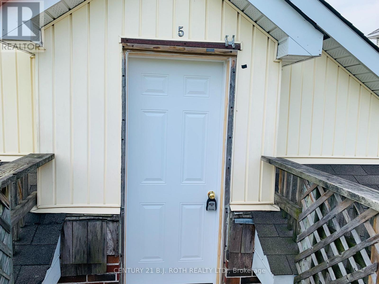 156 Dunlop Street W, Barrie, Ontario  L4N 1B2 - Photo 10 - S12944886