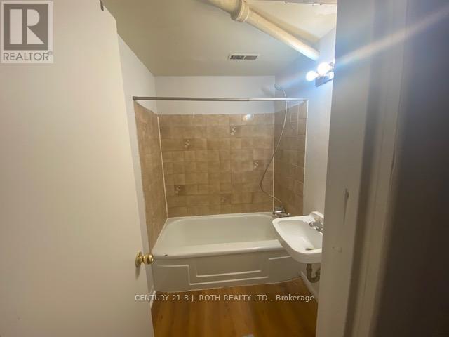 156 Dunlop Street W, Barrie, Ontario  L4N 1B2 - Photo 23 - S12944886