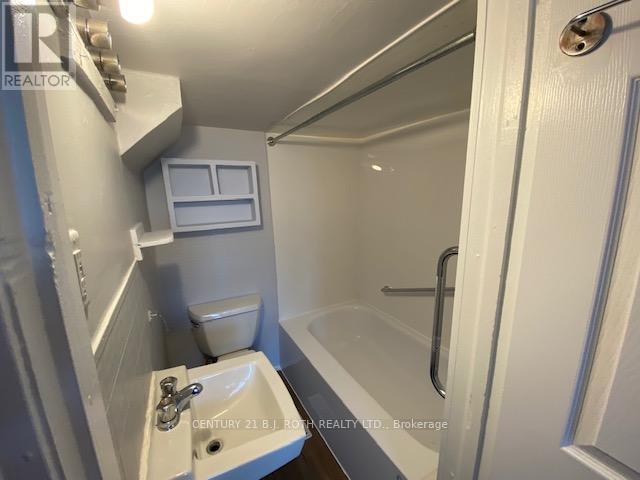 156 Dunlop Street W, Barrie, Ontario  L4N 1B2 - Photo 27 - S12944886