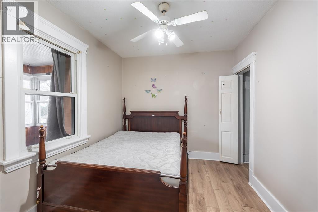 548 Devine Street, Sarnia, Ontario  N7T 1W6 - Photo 18 - 26006748