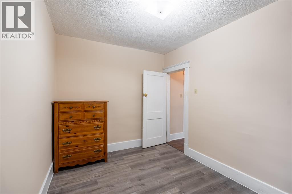 548 Devine Street, Sarnia, Ontario  N7T 1W6 - Photo 21 - 26006748