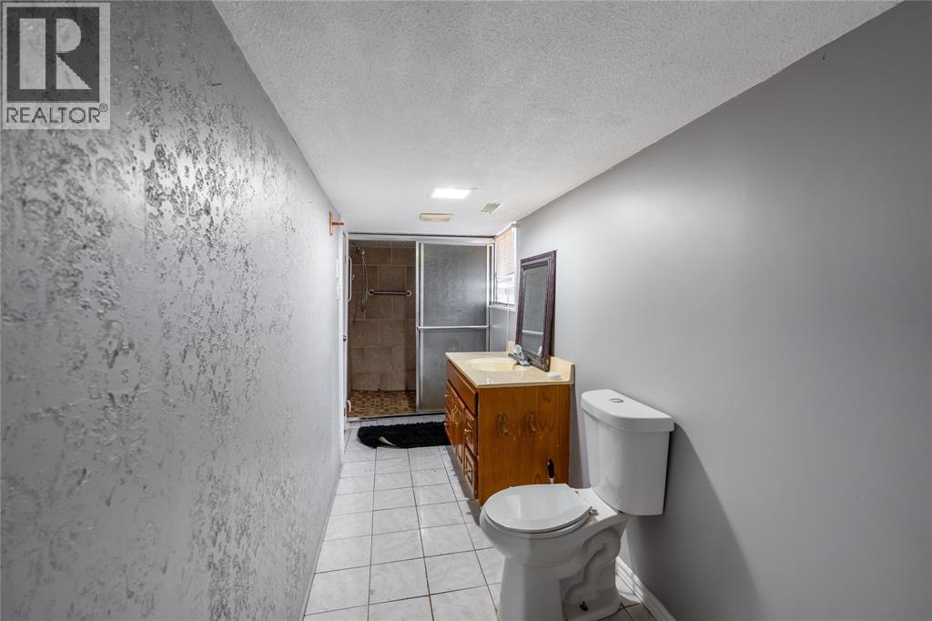 548 Devine Street, Sarnia, Ontario  N7T 1W6 - Photo 31 - 26006748