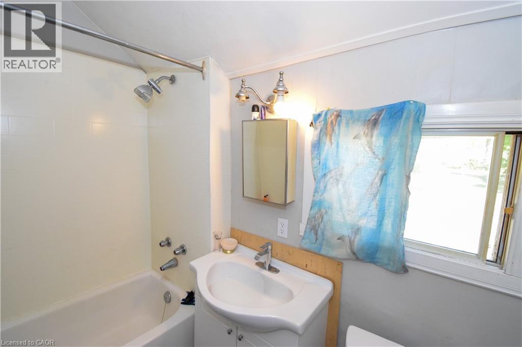 121 Cross Street E, Dunnville, Ontario  N1A 1B8 - Photo 34 - 40816831