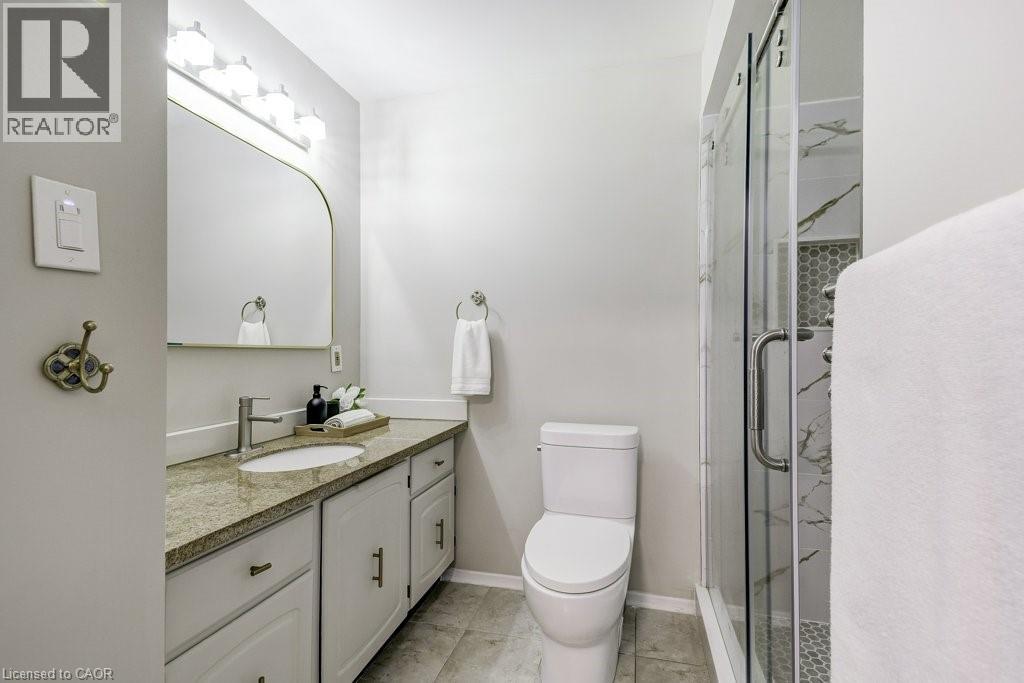 2405 Malcolm Crescent, Burlington, Ontario  L7P 3Y5 - Photo 12 - 40816824