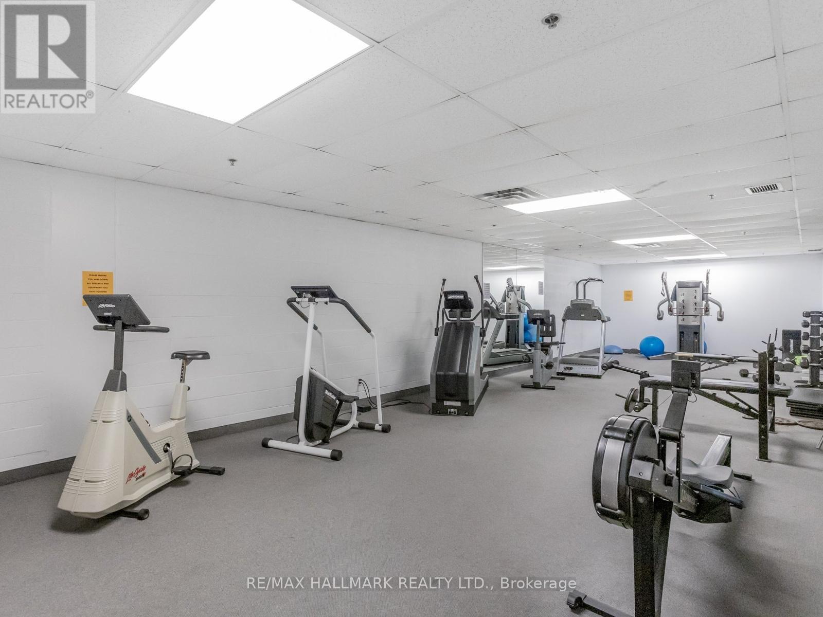 724 - 1 Leaside Park Drive, Toronto, Ontario  M4H 1R1 - Photo 20 - C12896052