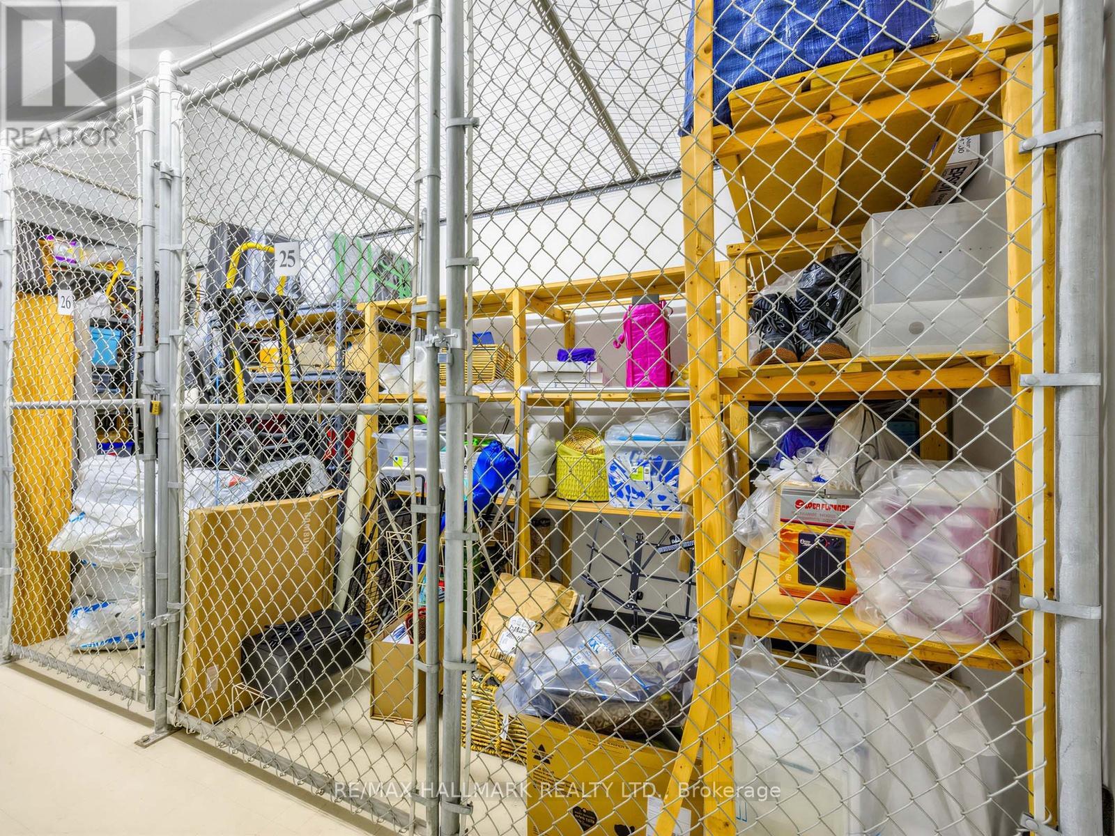 724 - 1 Leaside Park Drive, Toronto, Ontario  M4H 1R1 - Photo 27 - C12896052