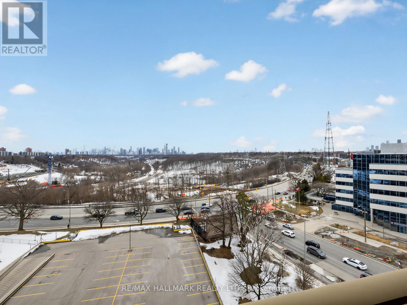 724 - 1 Leaside Park Drive, Toronto, Ontario  M4H 1R1 - Photo 29 - C12896052