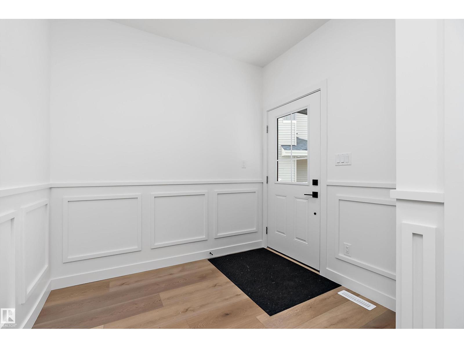 1134 Goldfinch Cr Nw Nw, Edmonton, Alberta  T5S 0R1 - Photo 2 - E4476746