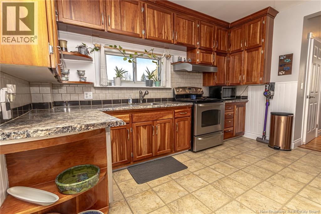 72 Main Street, Fredericton, New Brunswick  E3A 1C3 - Photo 11 - NB136133