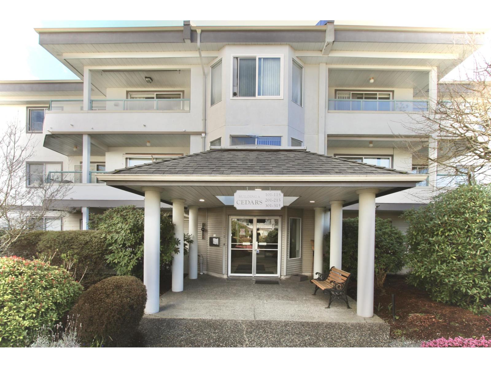 106 2451 Gladwin Road, Abbotsford, British Columbia  V2T 3N8 - Photo 2 - R3105701