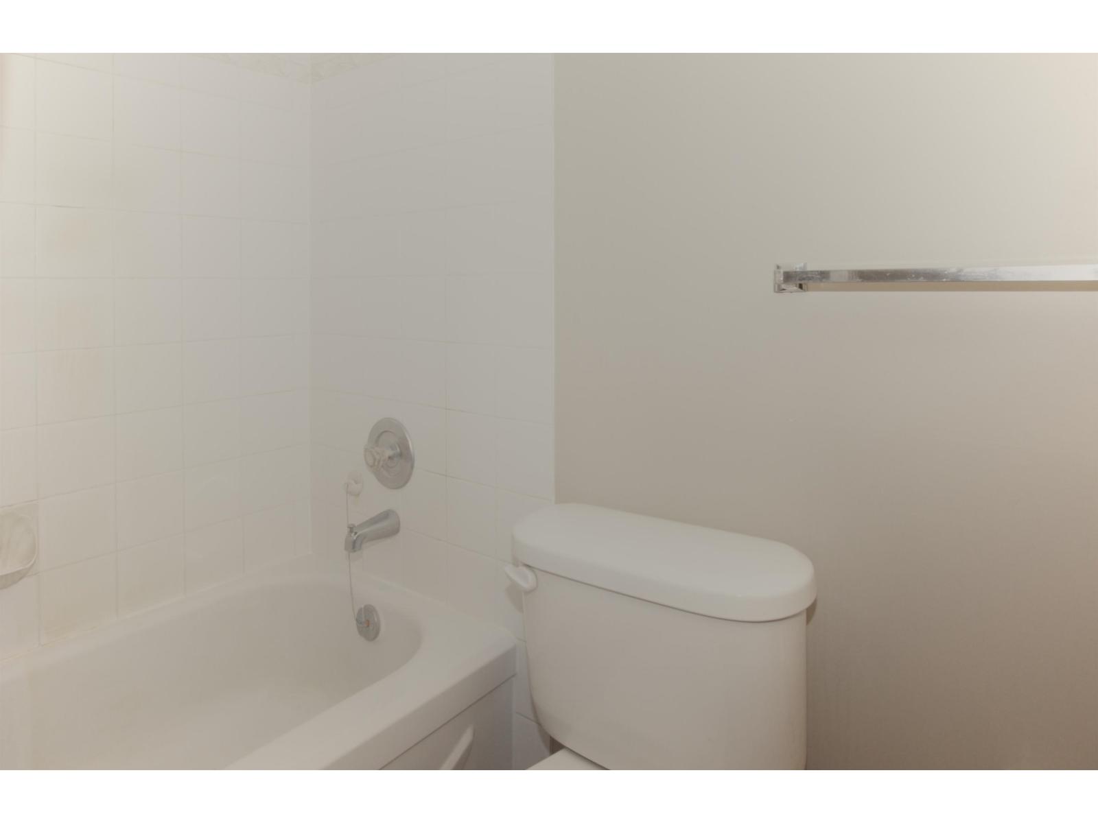 106 2451 Gladwin Road, Abbotsford, British Columbia  V2T 3N8 - Photo 18 - R3105701