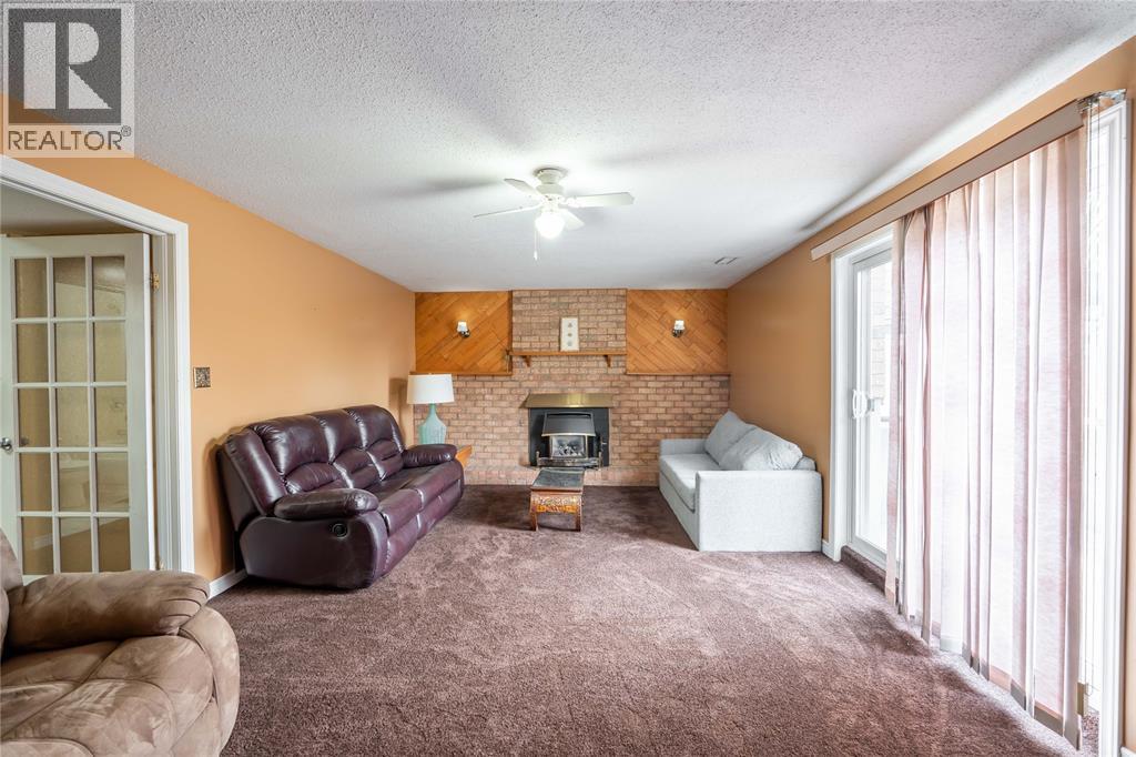 305 Oaklea Court, Sarnia, Ontario  N7S 5Y9 - Photo 25 - 26006760