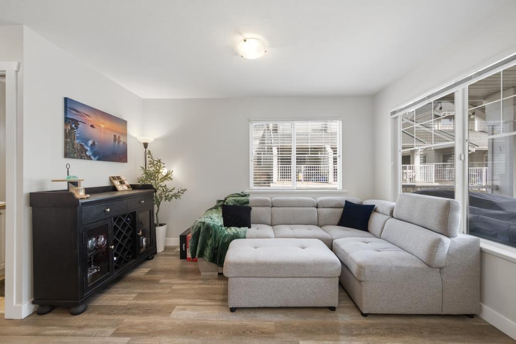 8 6568 193b Street, Surrey, British Columbia  V4N 5S2 - Photo 5 - R3105775