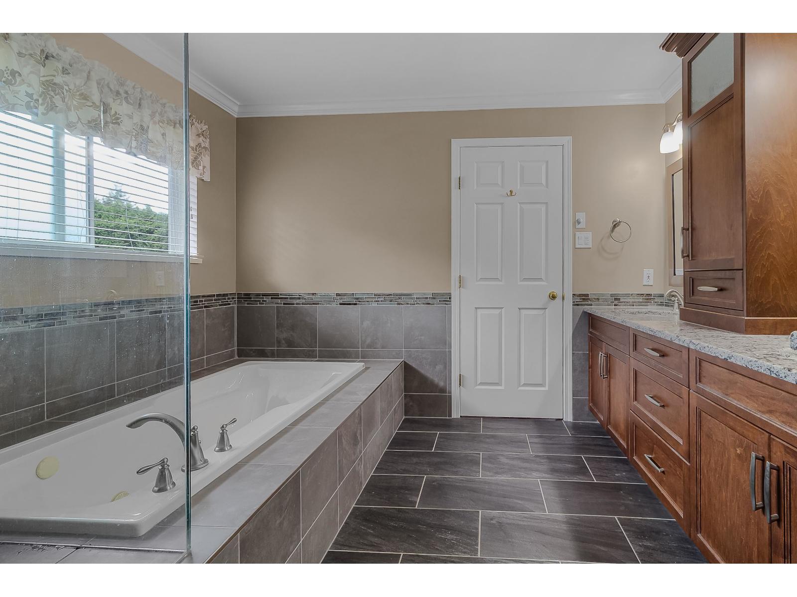 3550 Mckinley Drive, Abbotsford, British Columbia  V3G 1C8 - Photo 21 - R3105211