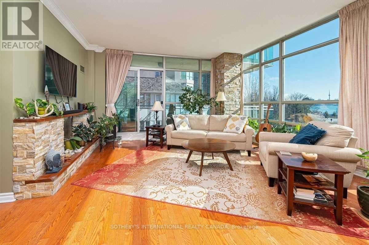 323 - 5 Marine Parade Drive, Toronto, Ontario  M8V 4B4 - Photo 8 - W12944652