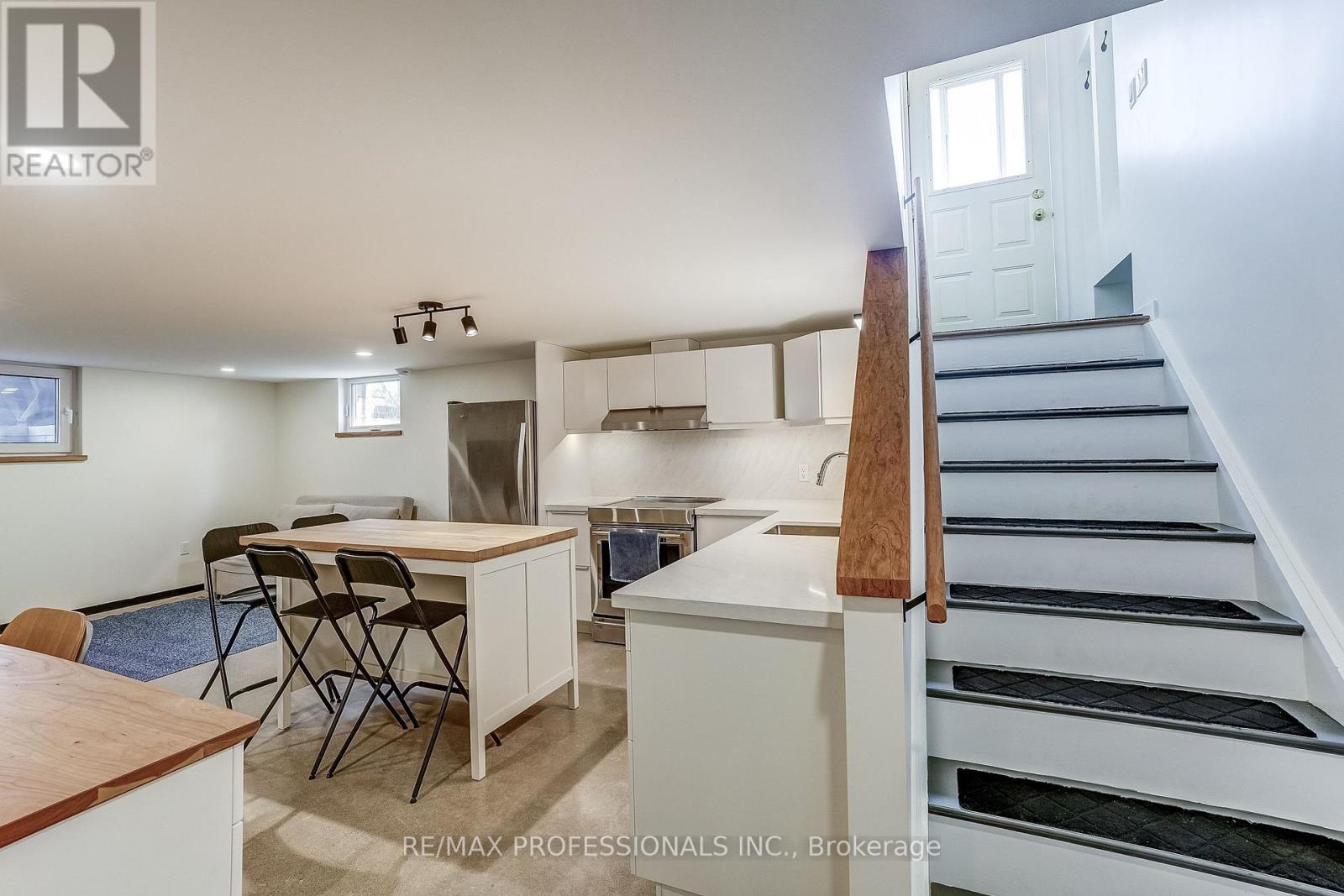 Bsmt - 9 Cashman Crescent, Toronto, Ontario  M6N 4M6 - Photo 13 - W12944654