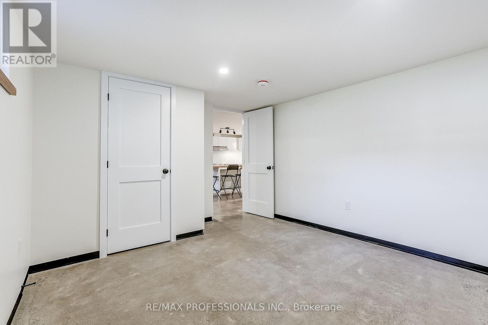 Bsmt - 9 Cashman Crescent, Toronto, Ontario  M6N 4M6 - Photo 21 - W12944654