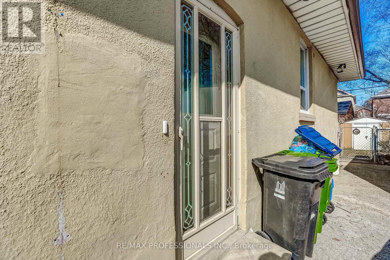 Bsmt - 9 Cashman Crescent, Toronto, Ontario  M6N 4M6 - Photo 4 - W12944654