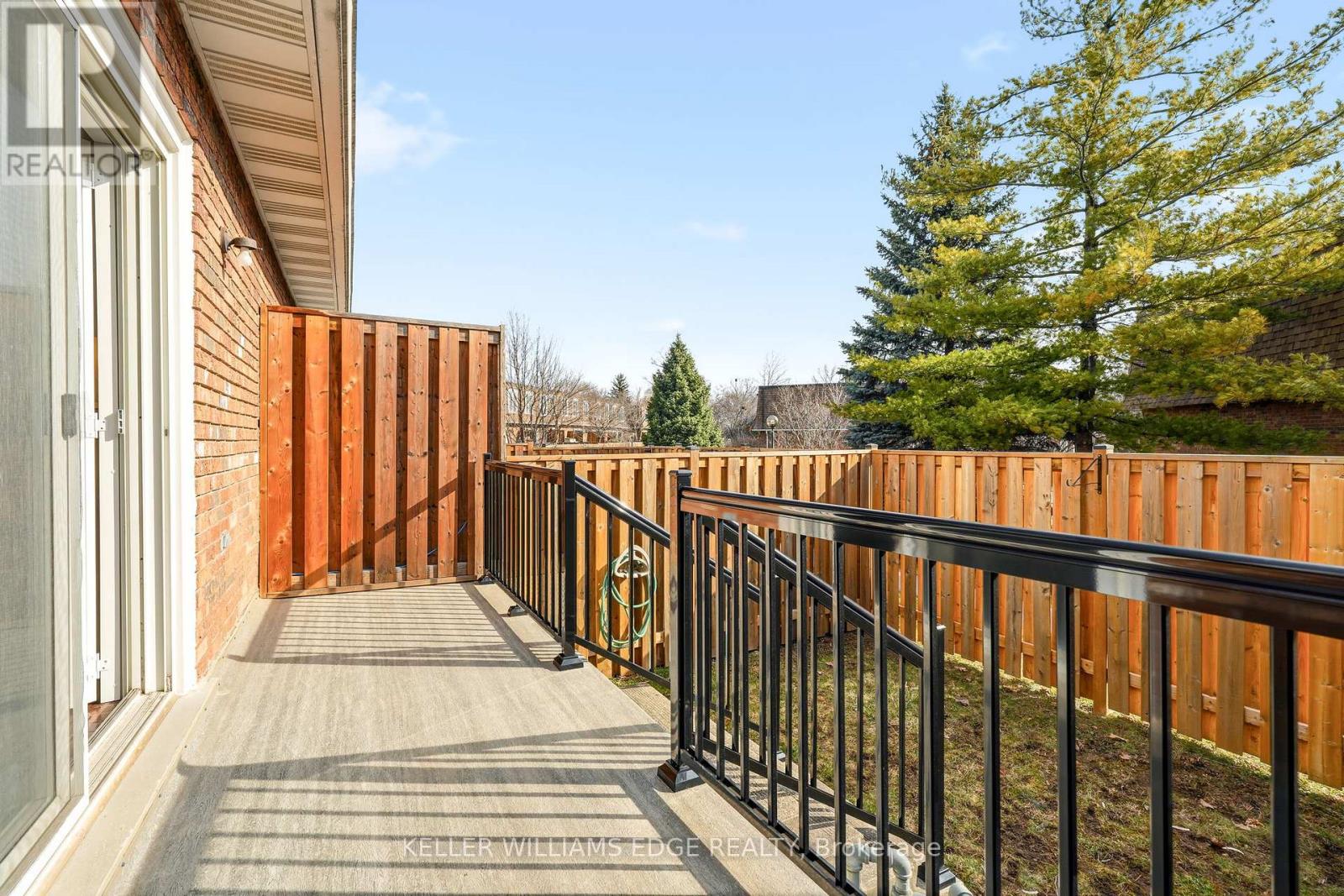 1528 Westminster Place, Burlington, Ontario  L7P 2B5 - Photo 24 - W12944660