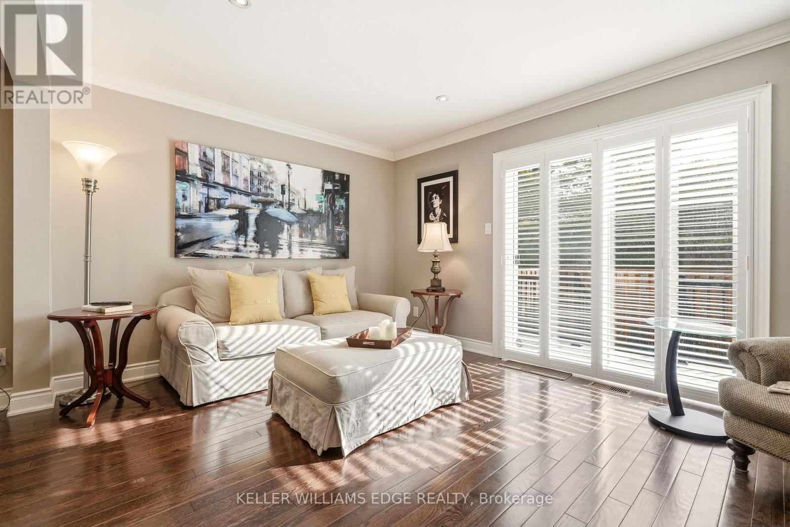 1528 Westminster Place, Burlington, Ontario  L7P 2B5 - Photo 9 - W12944660