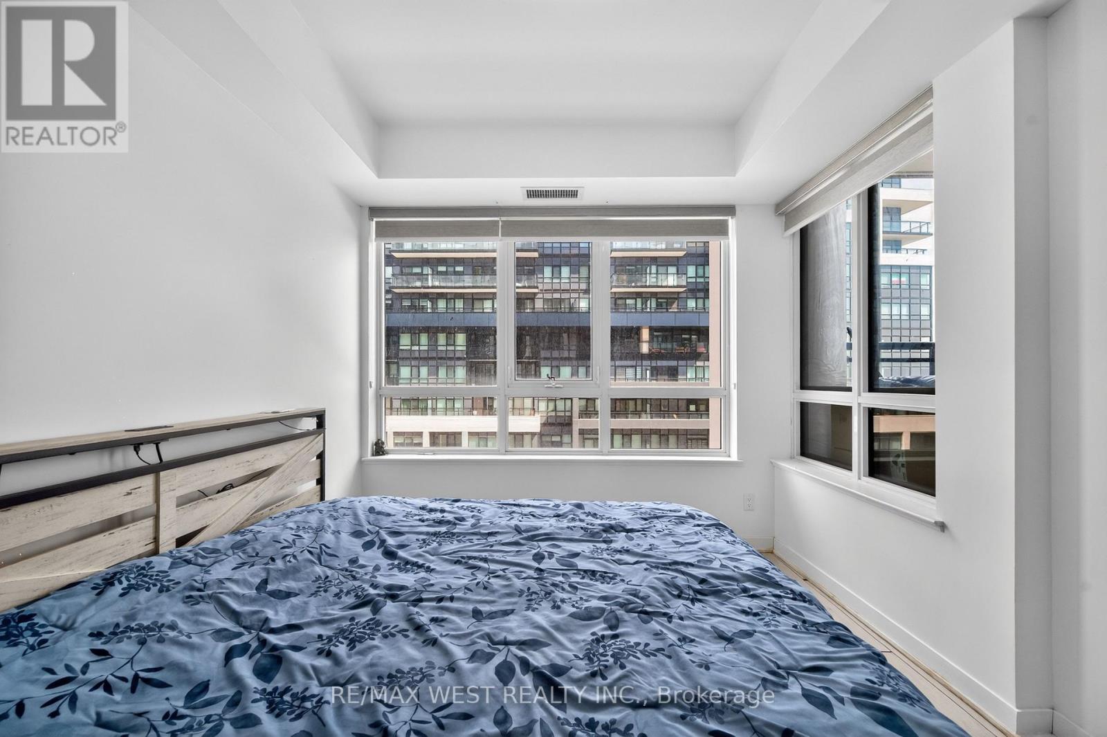 421 - 405 Dundas Street, Oakville, Ontario  L6M 5P9 - Photo 20 - W12944706