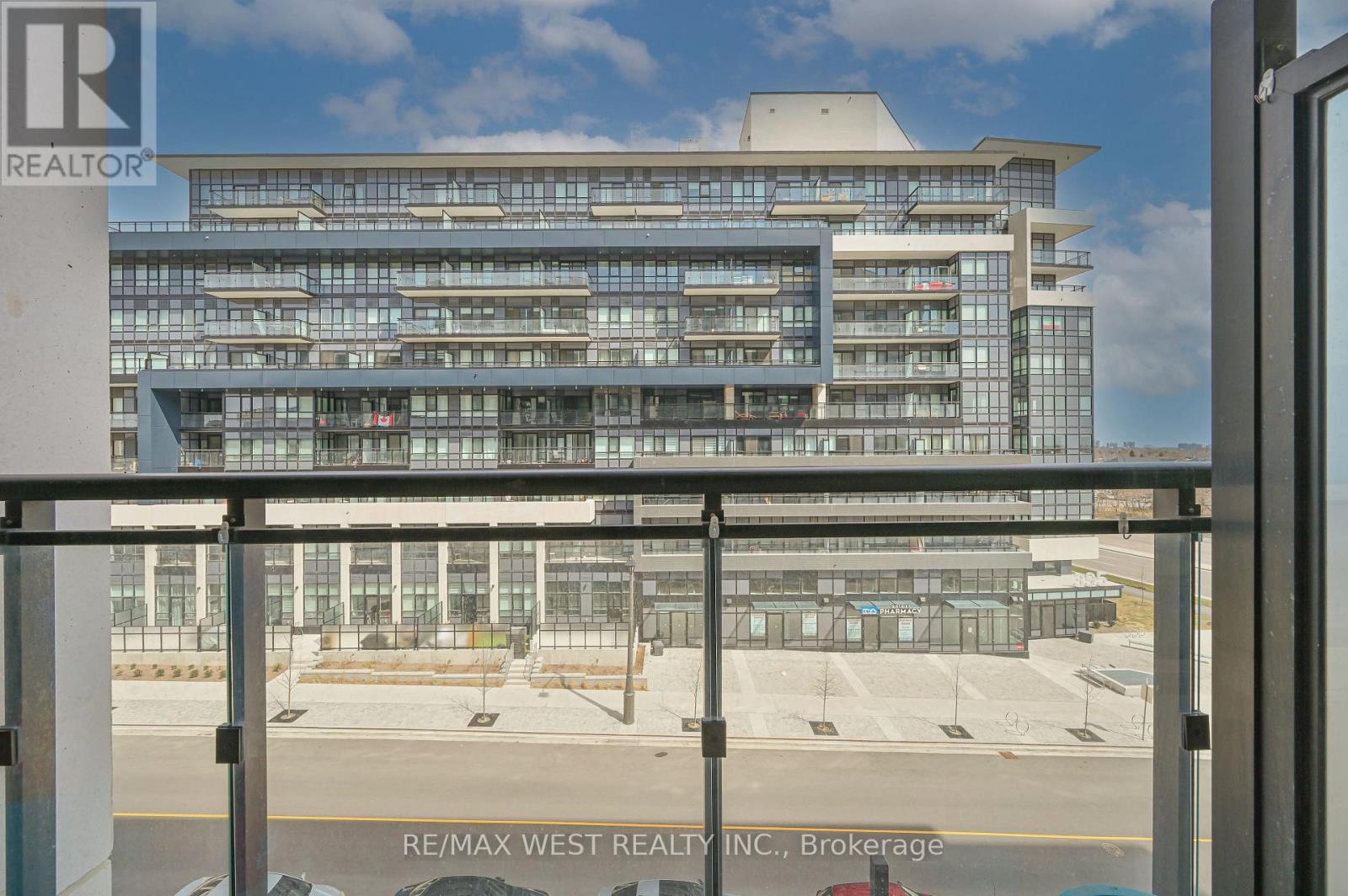 421 - 405 Dundas Street, Oakville, Ontario  L6M 5P9 - Photo 29 - W12944706