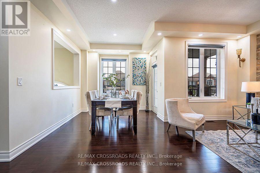 119 Russell Creek Drive, Brampton, Ontario  L6R 0B3 - Photo 10 - W12944724