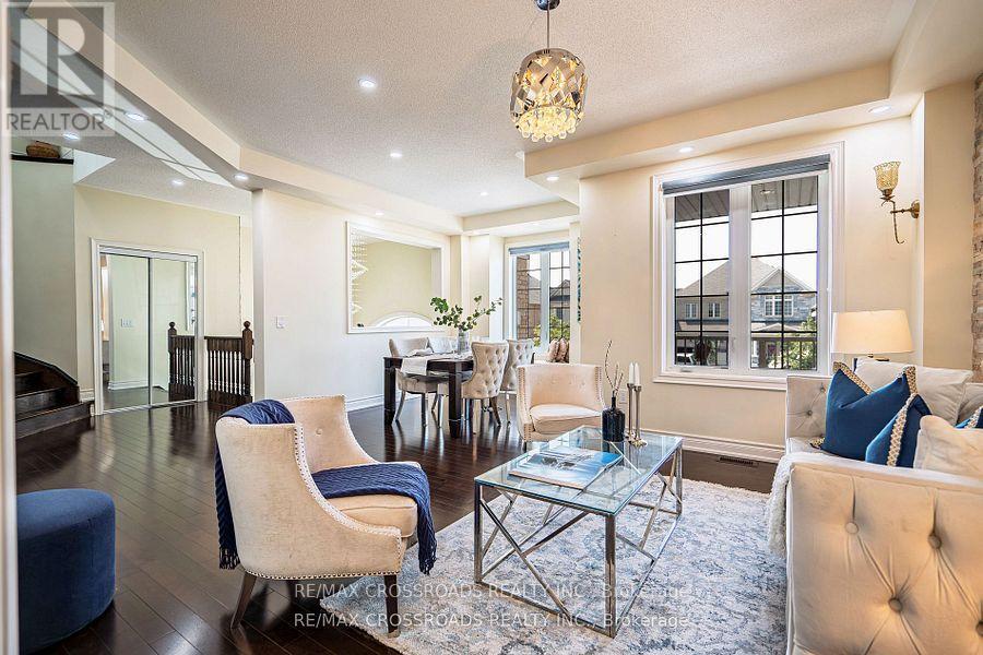 119 Russell Creek Drive, Brampton, Ontario  L6R 0B3 - Photo 12 - W12944724