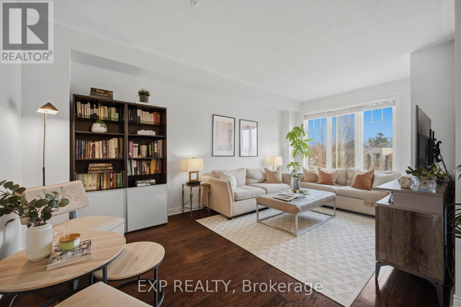 2 - 3235 Thomas Street, Mississauga, Ontario  L5M 0M2 - Photo 17 - W12944726