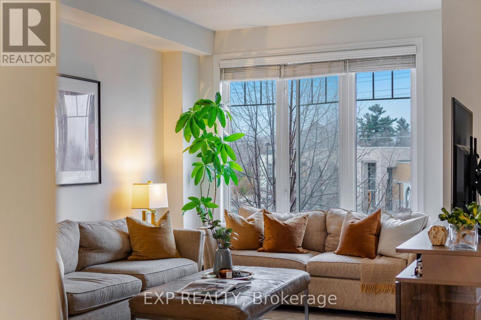 2 - 3235 Thomas Street, Mississauga, Ontario  L5M 0M2 - Photo 19 - W12944726