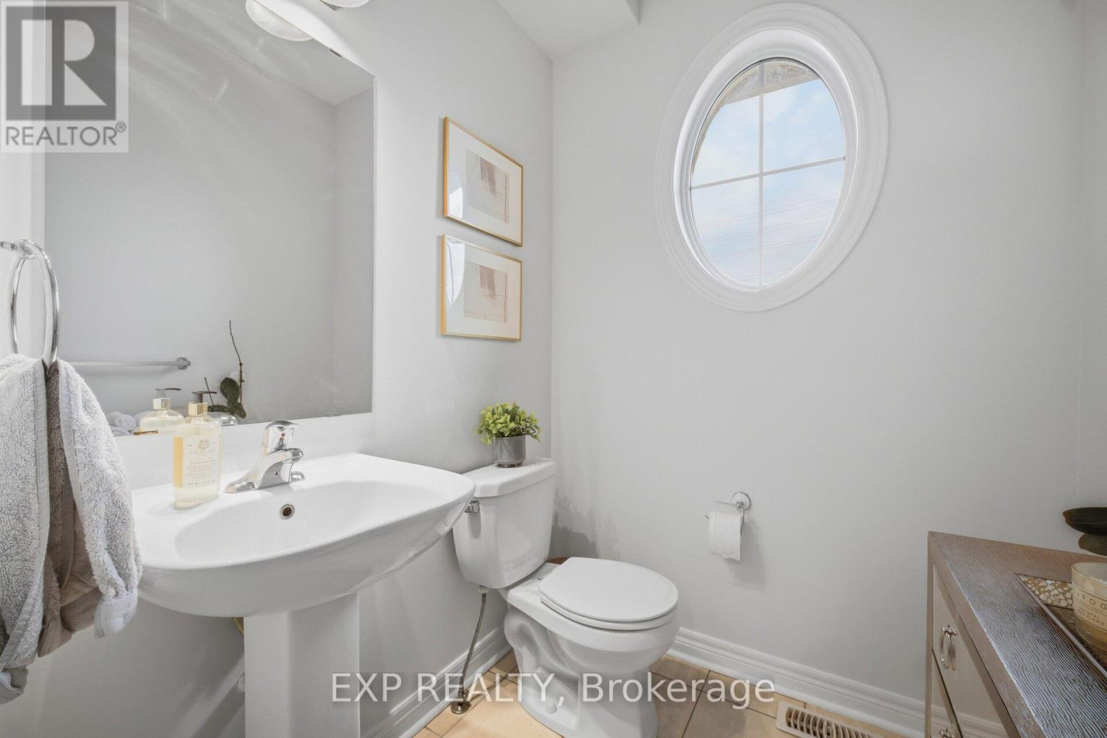 2 - 3235 Thomas Street, Mississauga, Ontario  L5M 0M2 - Photo 22 - W12944726