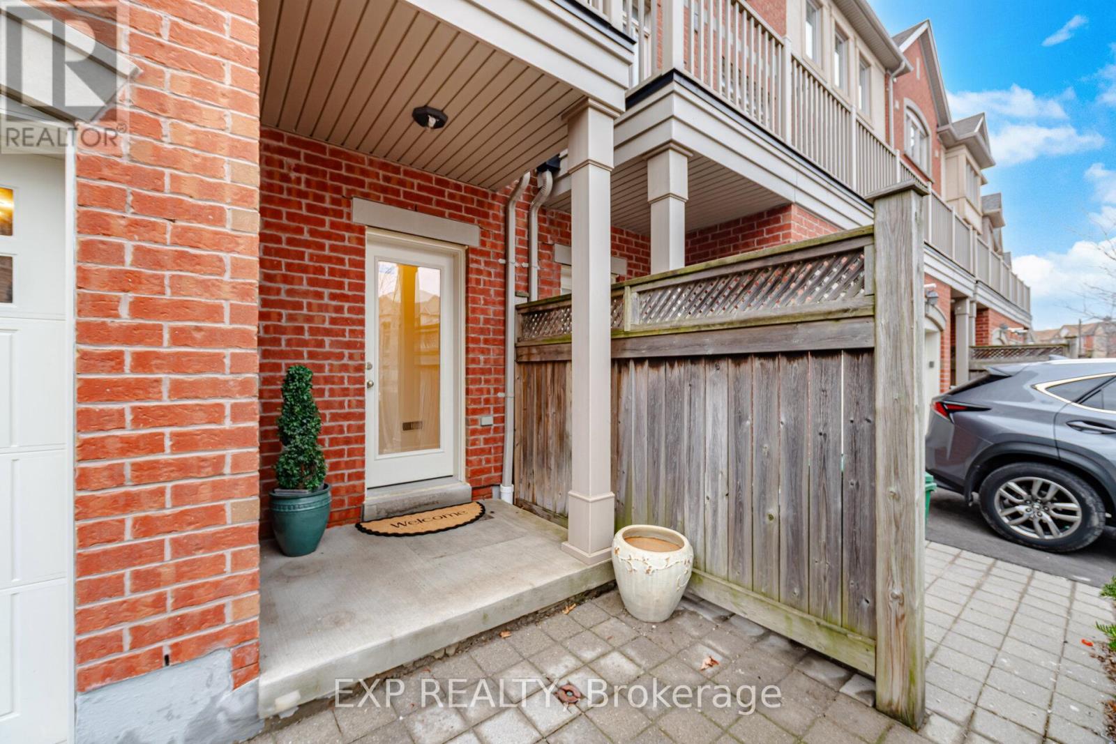 2 - 3235 Thomas Street, Mississauga, Ontario  L5M 0M2 - Photo 3 - W12944726