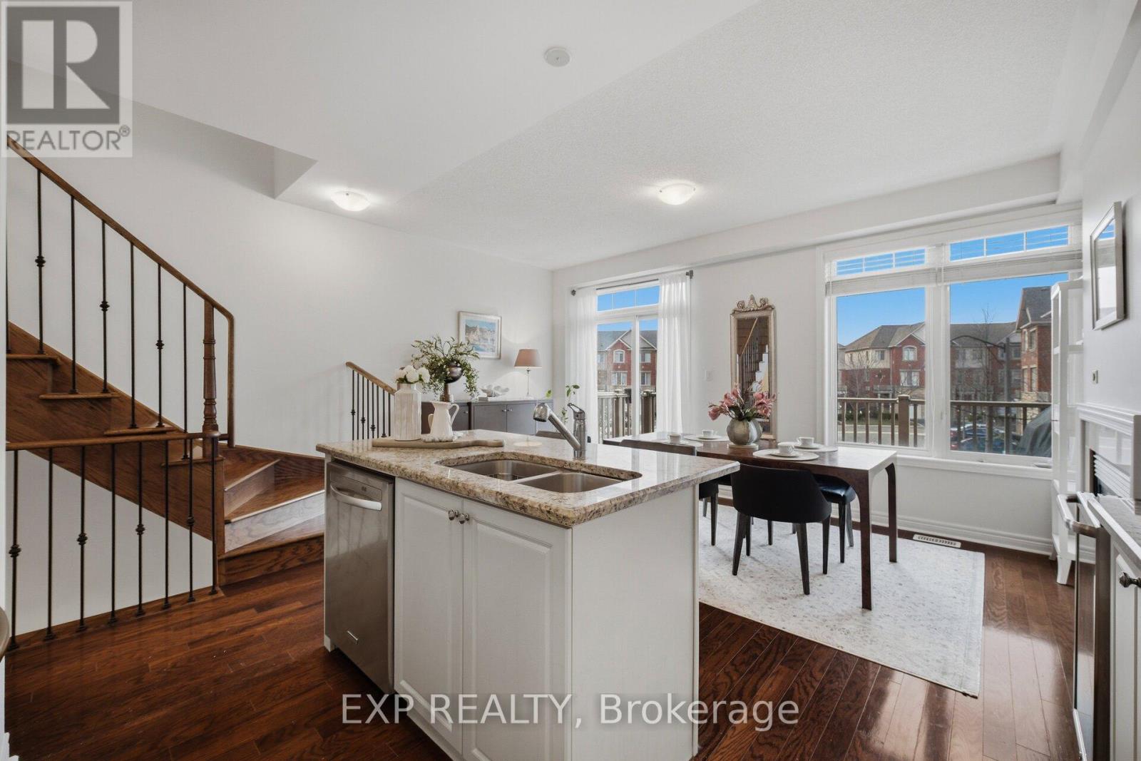 2 - 3235 Thomas Street, Mississauga, Ontario  L5M 0M2 - Photo 32 - W12944726