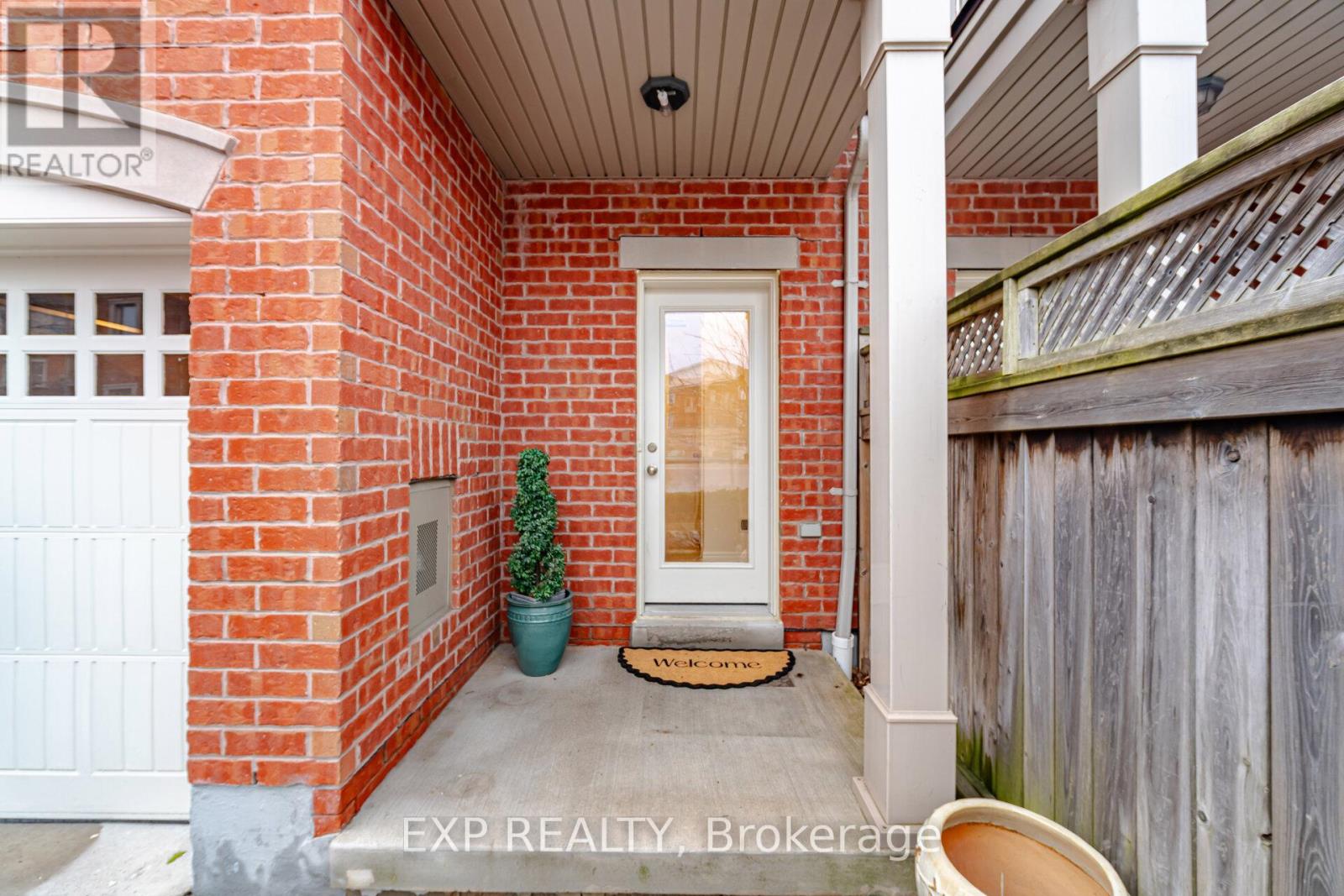 2 - 3235 Thomas Street, Mississauga, Ontario  L5M 0M2 - Photo 4 - W12944726