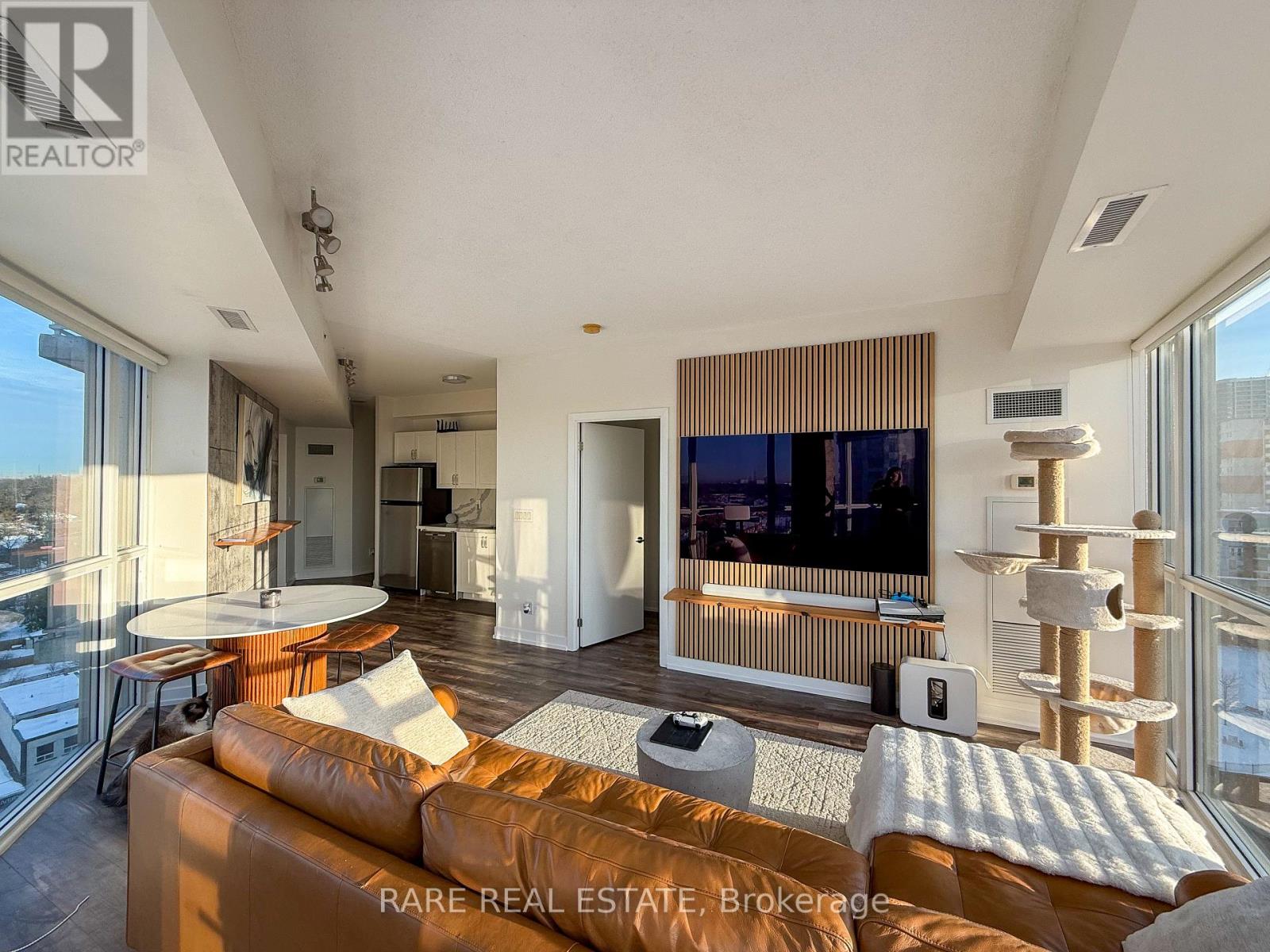 1009 - 5101 DUNDAS STREET W, Toronto, Ontario