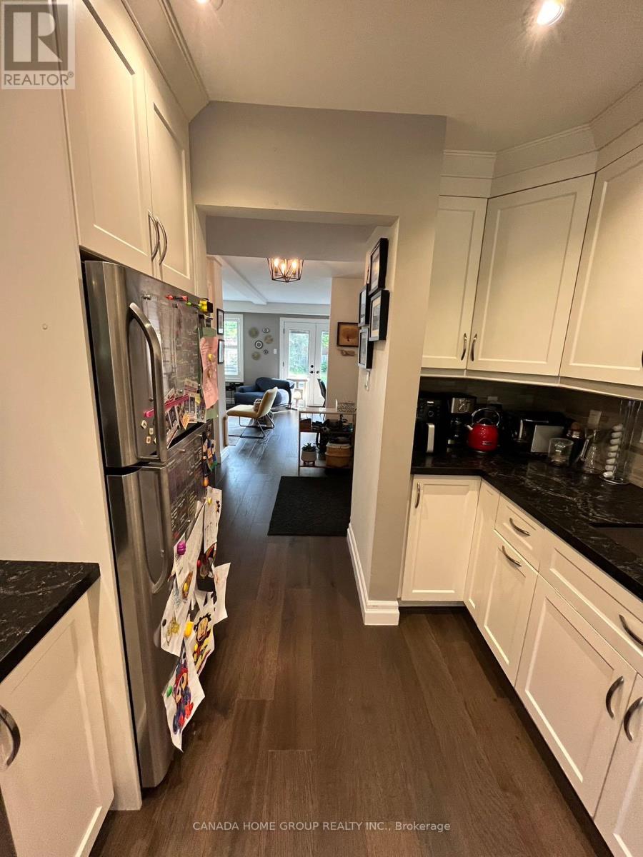 1101 Beechnut Road, Oakville, Ontario  L6J 7P1 - Photo 9 - W12944758