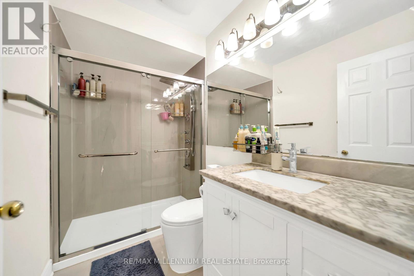 3044 Mcdowell Drive, Mississauga, Ontario  L5M 6J4 - Photo 28 - W12944776