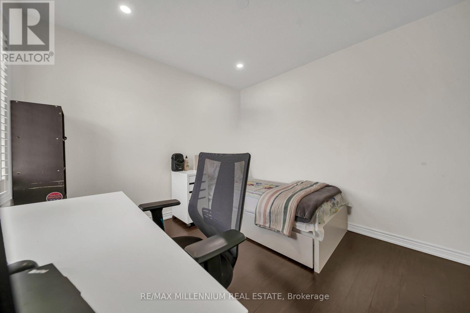 3044 Mcdowell Drive, Mississauga, Ontario  L5M 6J4 - Photo 30 - W12944776