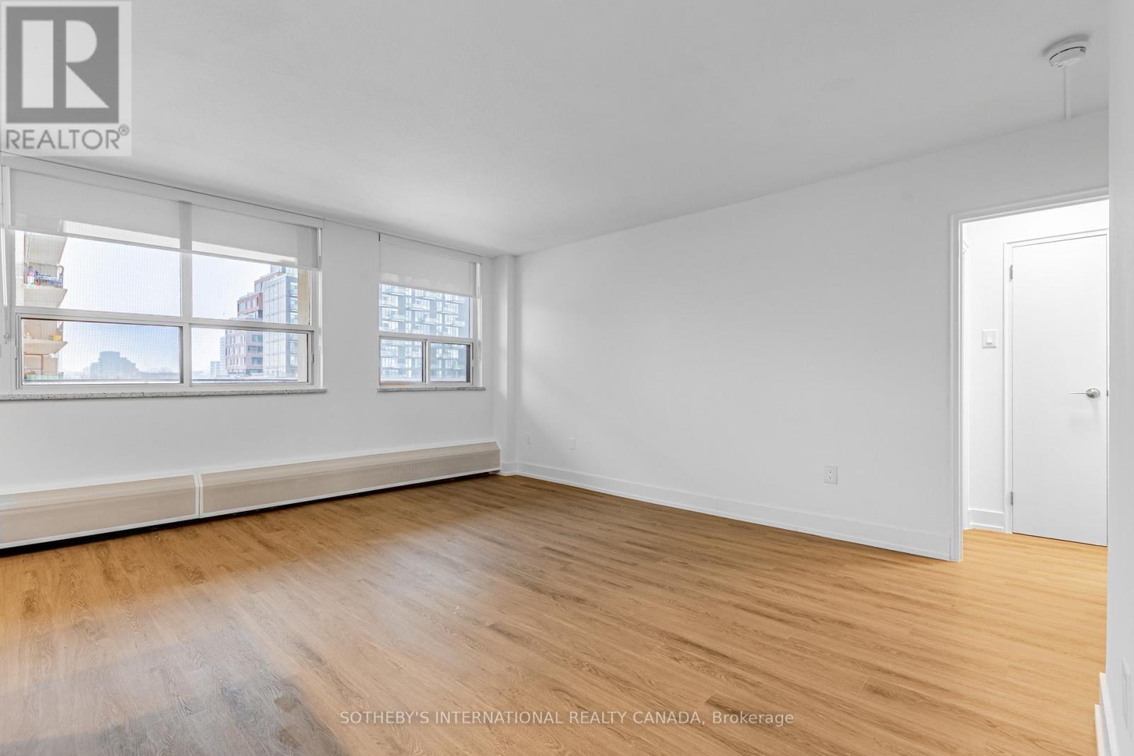 S1001 - 115 Tyndall Avenue, Toronto, Ontario  M6K 2G3 - Photo 5 - W12944784