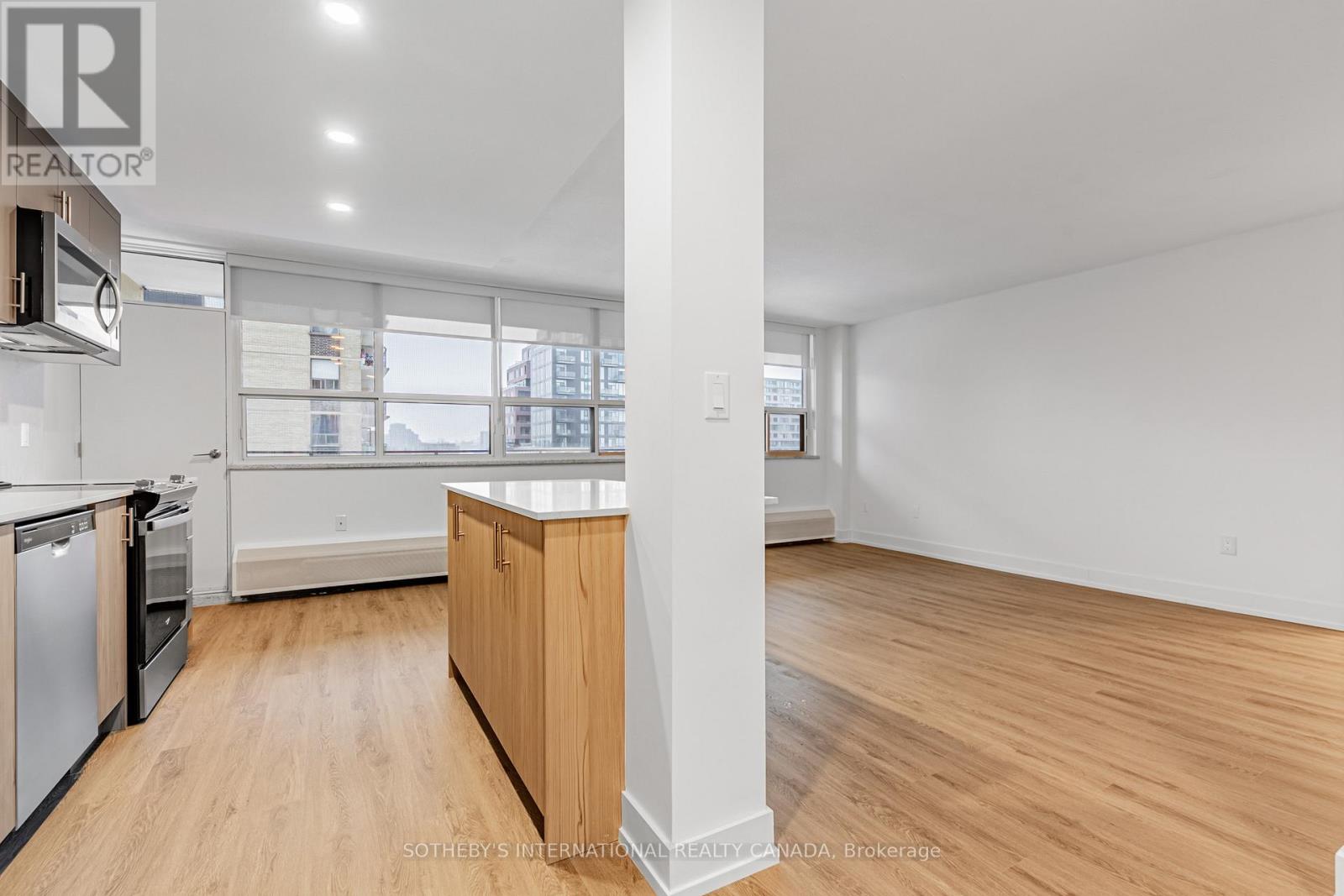 S1001 - 115 Tyndall Avenue, Toronto, Ontario  M6K 2G3 - Photo 6 - W12944784